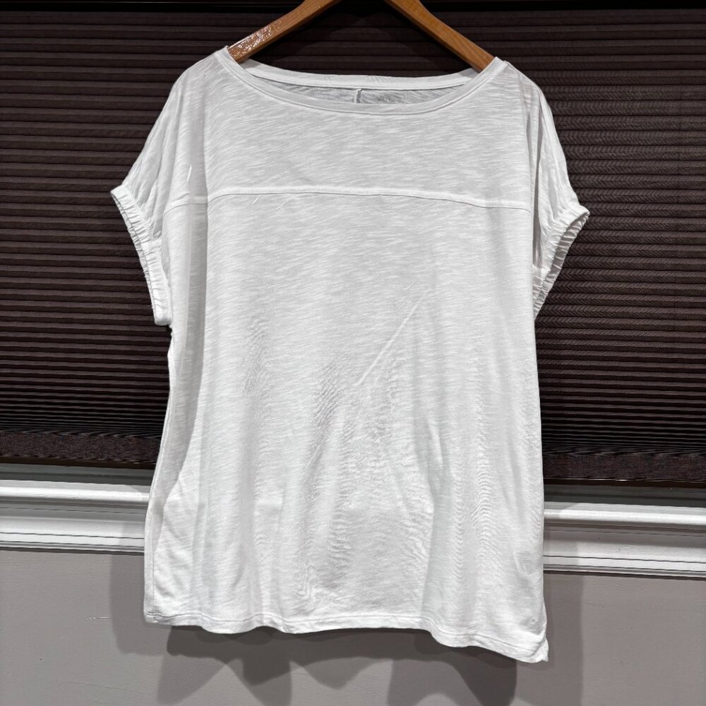Banana Republic Malibu tee Short sleeve slub knit white SZ: L